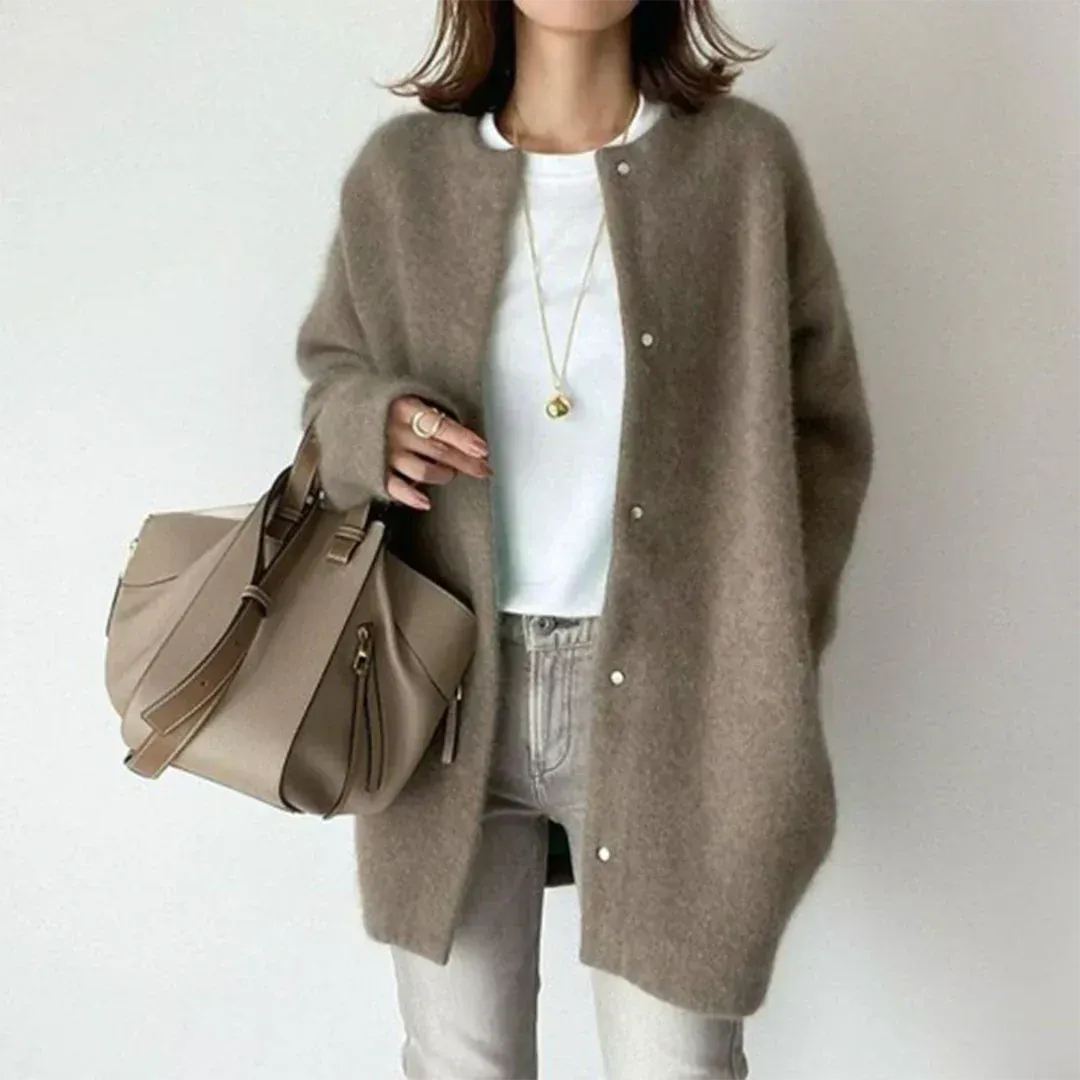 Eileen - Sophisticated Cardigan