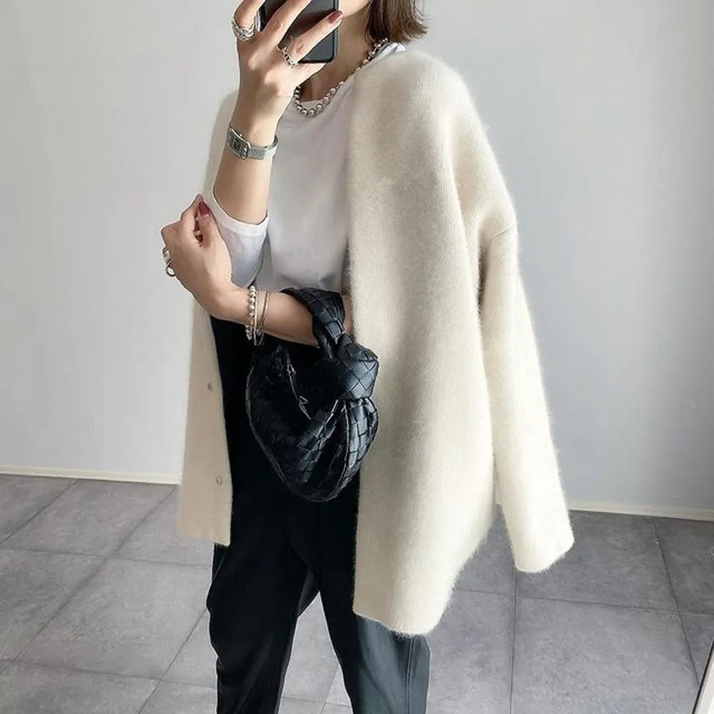 Eileen - Sophisticated Cardigan