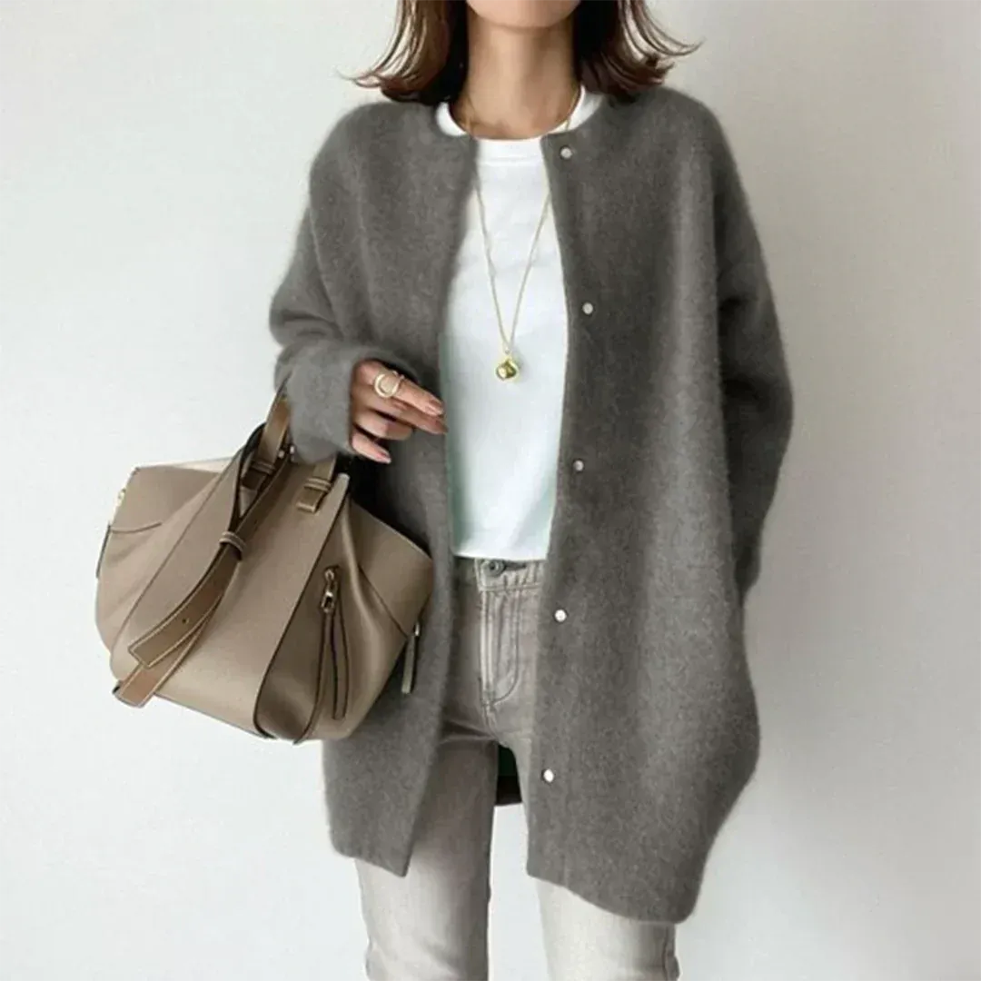 Eileen - Sophisticated Cardigan